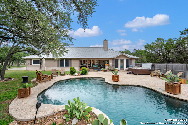 Image 32 of 34 For 161 N Stallion Estates Dr