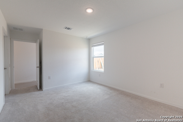 Listing photo id 8 for 13462 Furyk Drive