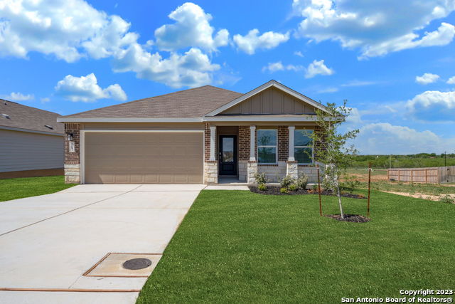 Details for 167 Wolf Crest Blvd, Seguin, TX 78155