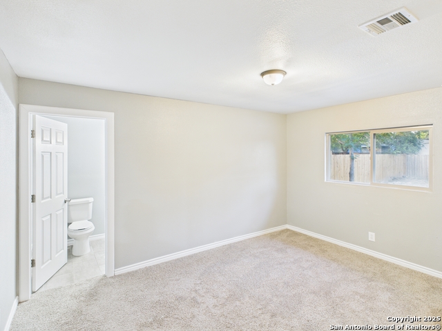 Listing photo id 7 for 9134 Ocean Gate