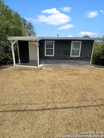 Details for 527 Bee  , San Antonio, TX 78208
