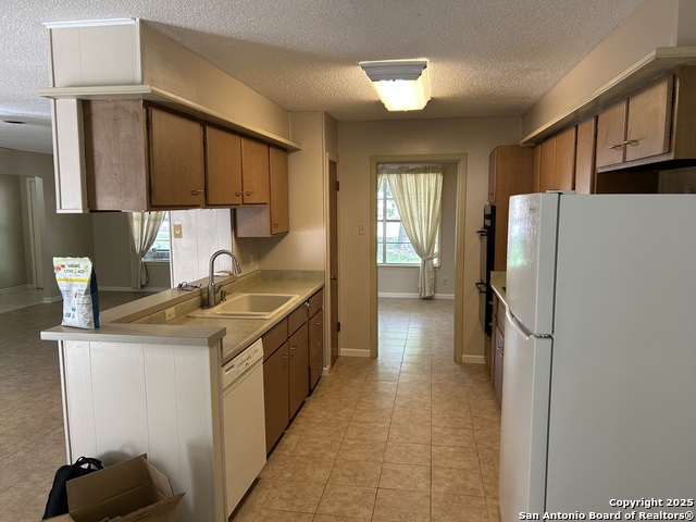 Image 11 of 34 For 10711 Janet Lee