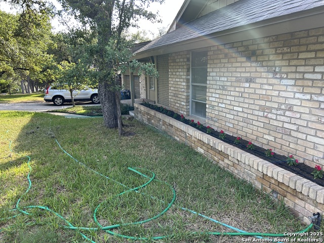 Image 3 of 34 For 10711 Janet Lee