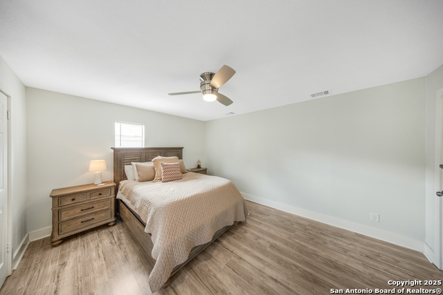 Image 20 of 26 For 509 Mistletoe Ave W