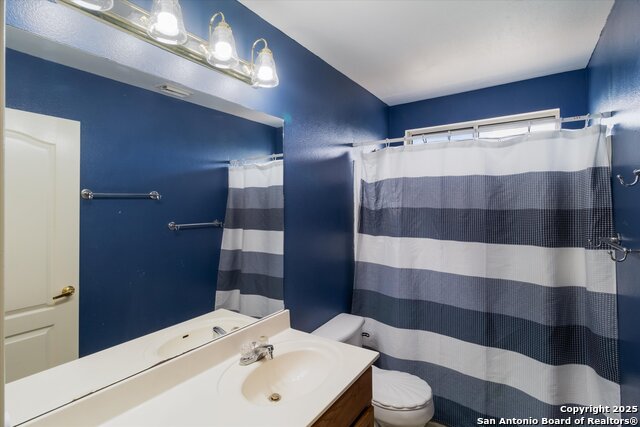 Image 16 of 31 For 4507 River Brook Dr