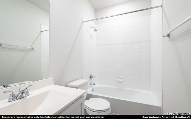 Listing photo id 9 for 8922 Chili Bowl Street