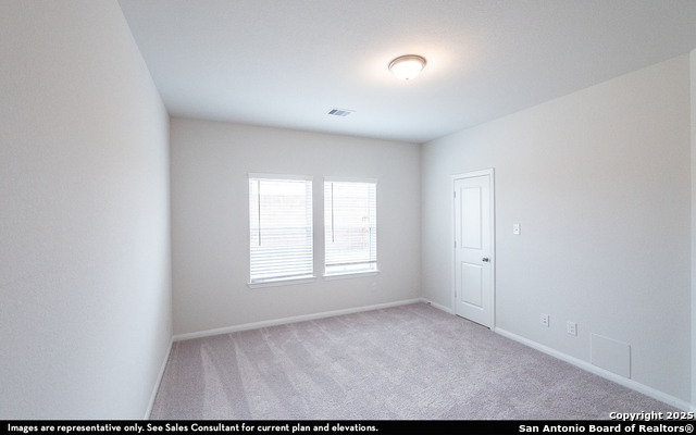 Listing photo id 5 for 8922 Chili Bowl Street