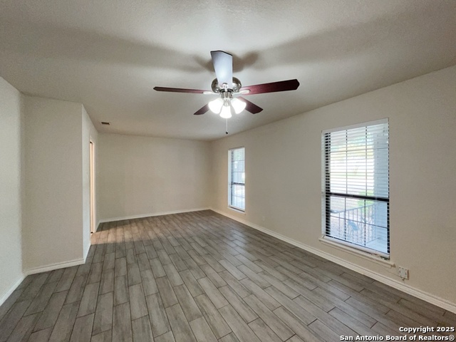 Image 10 of 42 For 414 De Soto Drive