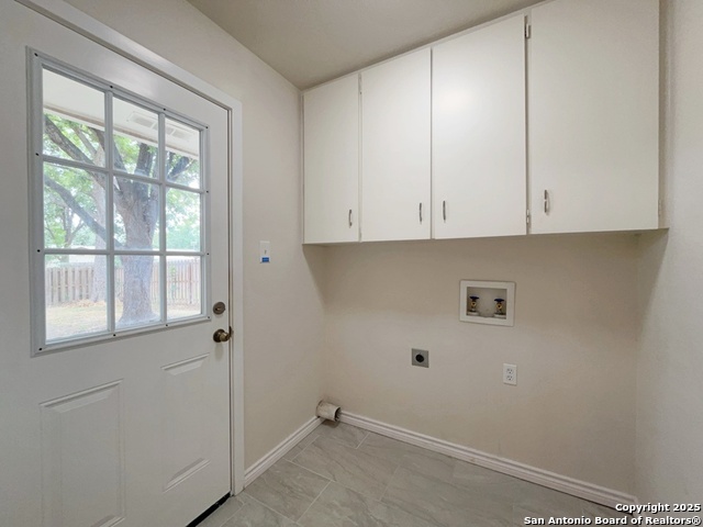 Image 33 of 42 For 414 De Soto Drive