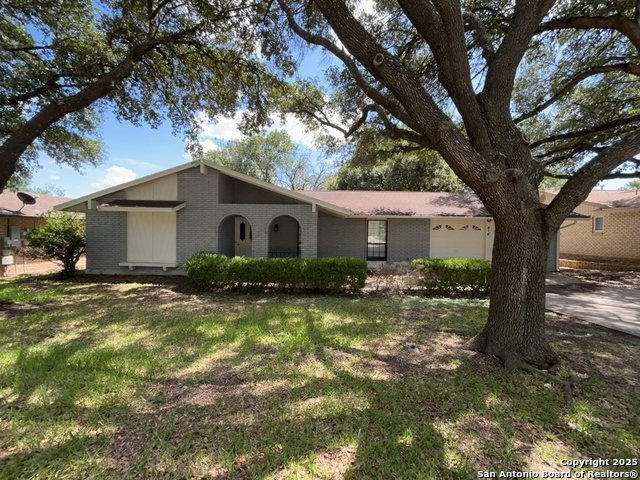 Image 41 of 42 For 414 De Soto Drive
