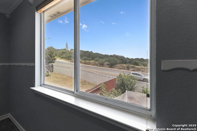 Image 27 of 36 For 21419 La Pena