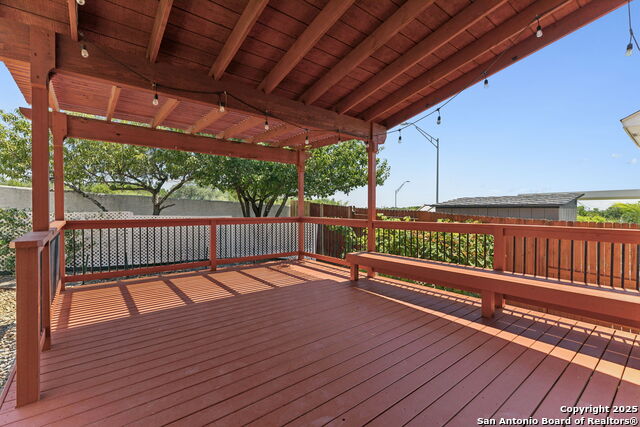 Image 28 of 36 For 21419 La Pena