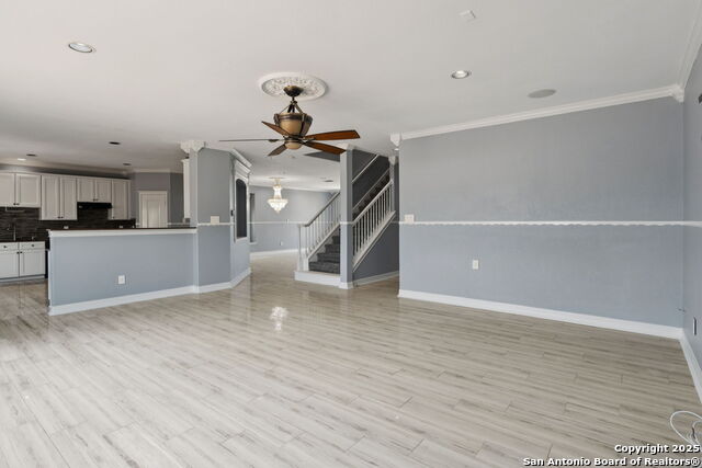 Image 9 of 36 For 21419 La Pena