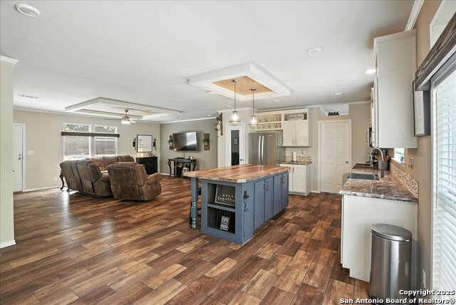 Image 10 of 48 For 1004 Catholic Cemetery