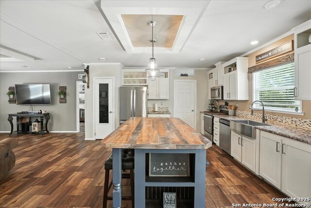 Image 13 of 48 For 1004 Catholic Cemetery