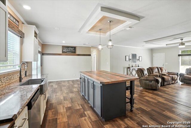 Image 15 of 48 For 1004 Catholic Cemetery