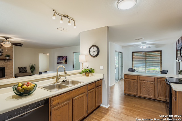 Image 9 of 29 For 3917 Pecan Ct