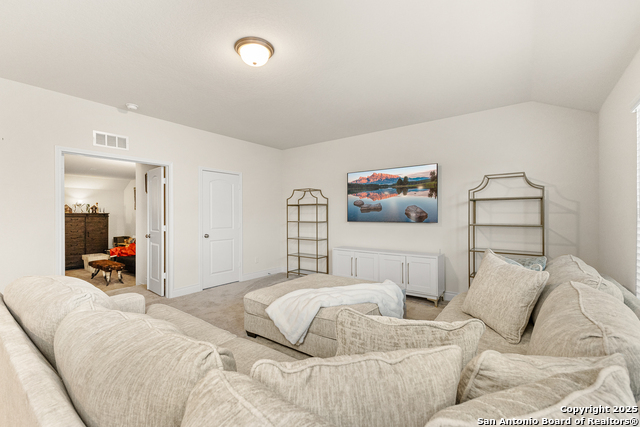 Listing photo id 18 for 12317 Sagerider