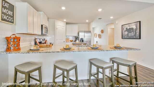 Listing photo id 4 for 14719 Lamb River