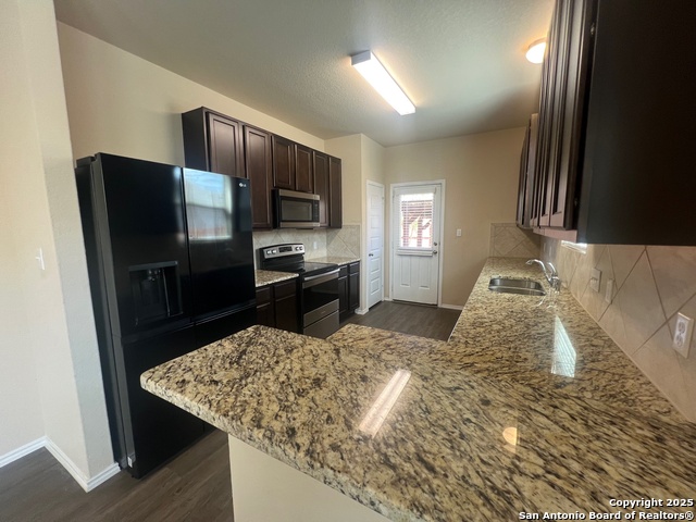 Listing photo id 10 for 9310 Trap Rock