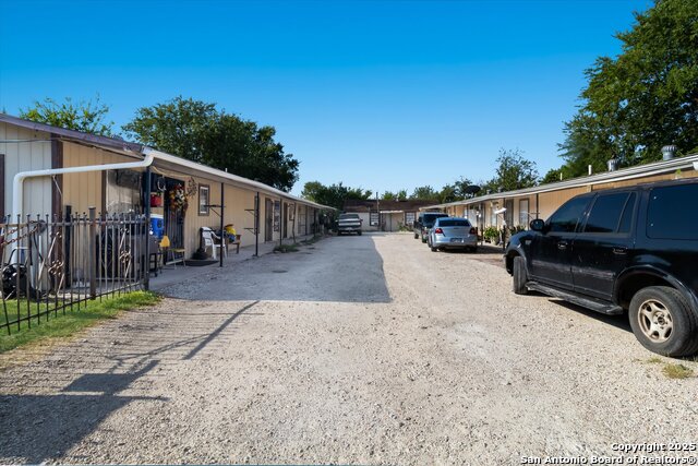 Details for 3620 Rivas St, San Antonio, TX 78228