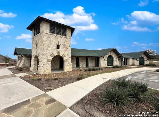 Image 38 of 45 For 111 Telford  