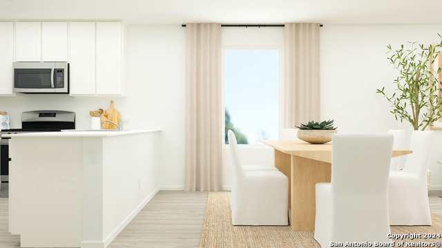 Listing photo id 10 for 3205 Firebird Dr