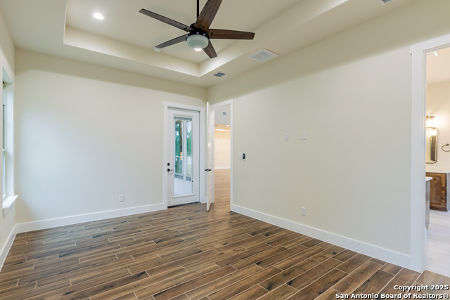Image 16 of 65 For 205 Timber Place