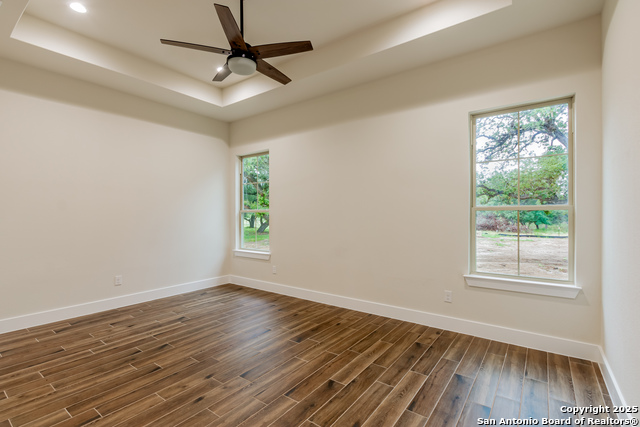 Image 17 of 65 For 205 Timber Place