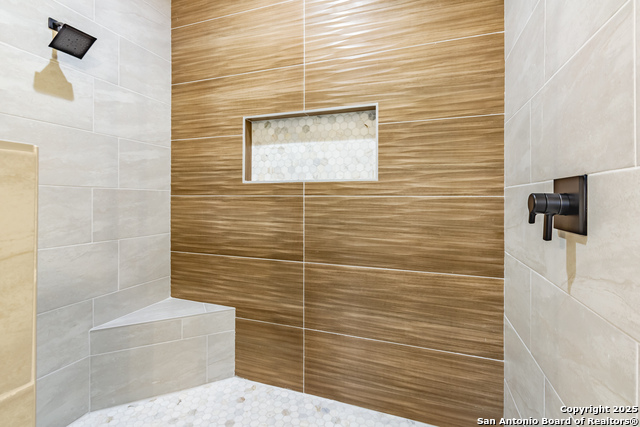 Image 21 of 65 For 205 Timber Place