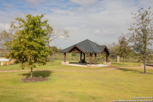 Image 8 of 8 For 129 Bayberry Court