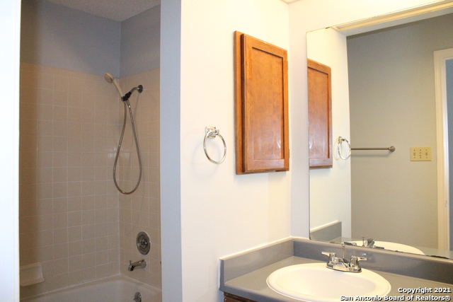 Image 15 of 15 For 7534 Windsor Oaks