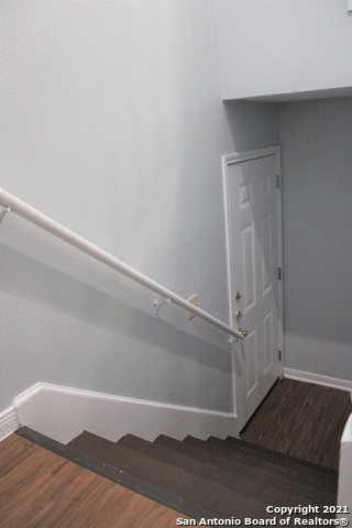Image 3 of 15 For 7534 Windsor Oaks