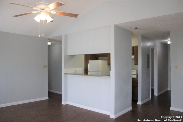 Image 5 of 15 For 7534 Windsor Oaks