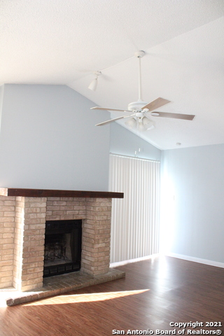 Image 8 of 15 For 7534 Windsor Oaks