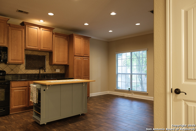 Image 11 of 35 For 23 Jackson