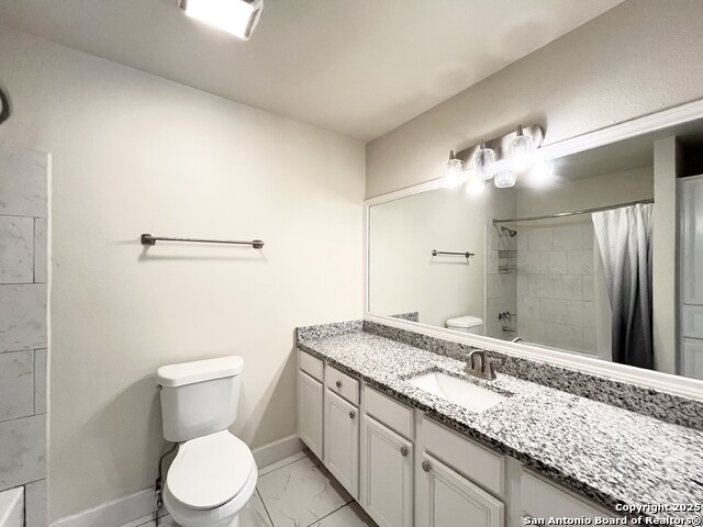 Listing photo id 24 for 1000 Ivy Ln