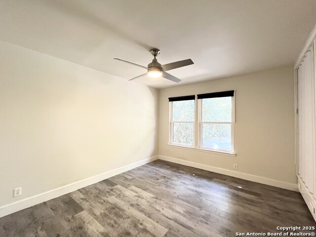 Listing photo id 25 for 1000 Ivy Ln