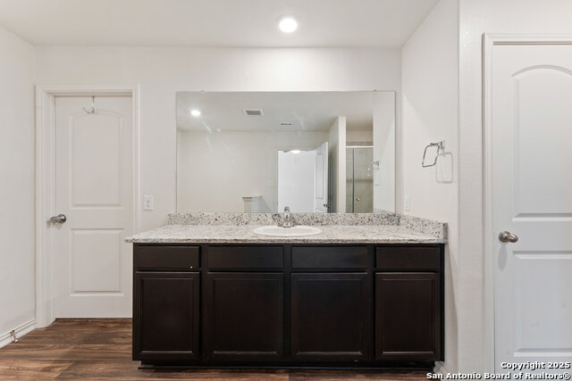 Image 17 of 23 For 15231 Harbor Landing