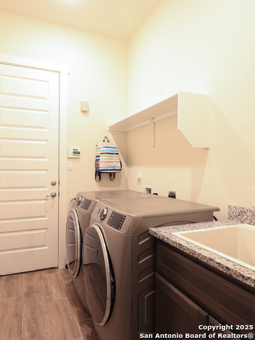 Image 21 of 42 For 239 Lawrence