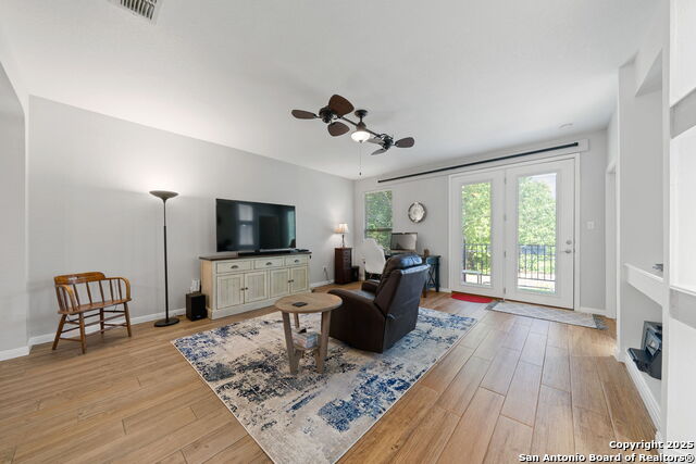 Image 3 of 20 For 6017 Scenic Links