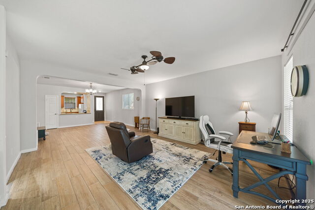 Image 4 of 20 For 6017 Scenic Links