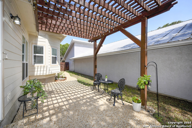 Listing photo id 32 for 3446 River Path St
