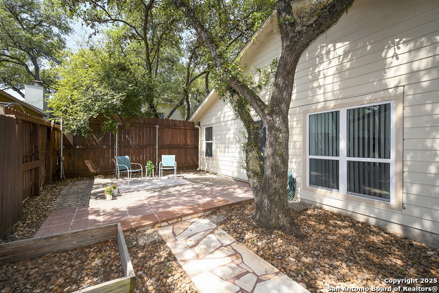 Listing photo id 34 for 3446 River Path St