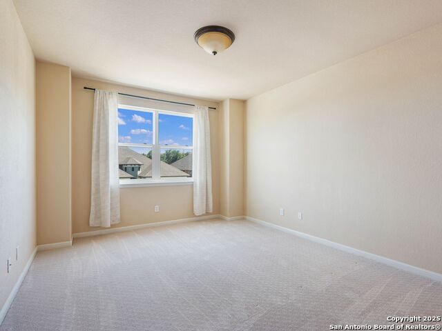 Listing photo id 27 for 2747 Trinity View
