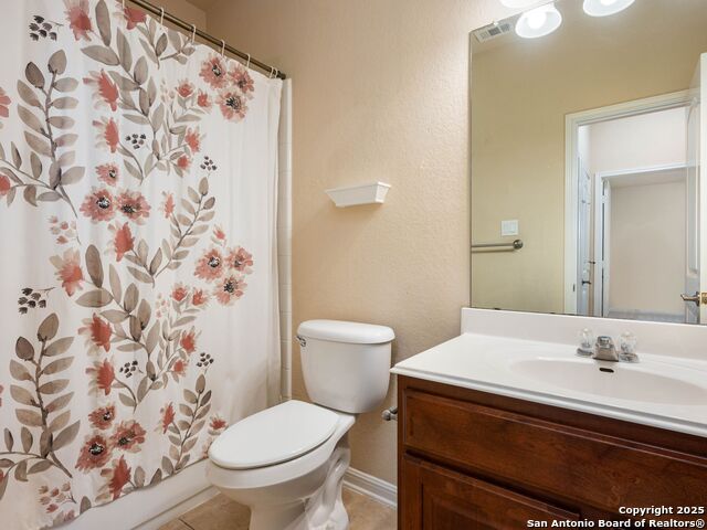 Listing photo id 32 for 2747 Trinity View