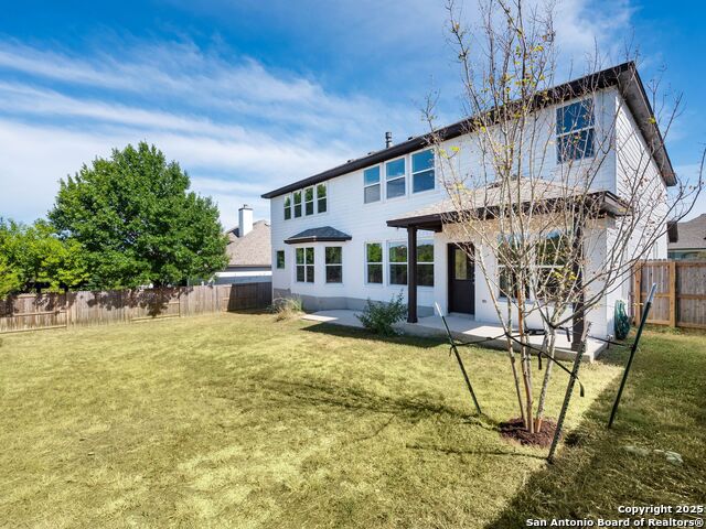 Listing photo id 36 for 2747 Trinity View