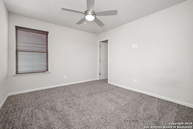 Image 28 of 34 For 13826 Chester Knoll