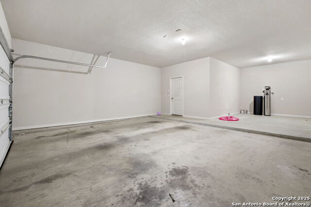 Image 29 of 34 For 13826 Chester Knoll