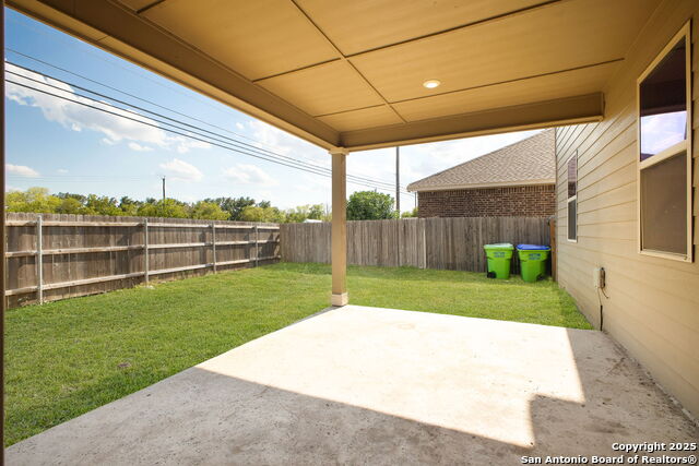 Image 31 of 34 For 13826 Chester Knoll